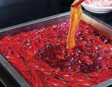 重慶火鍋底料加工，一次性火鍋底料為什么備受關(guān)注