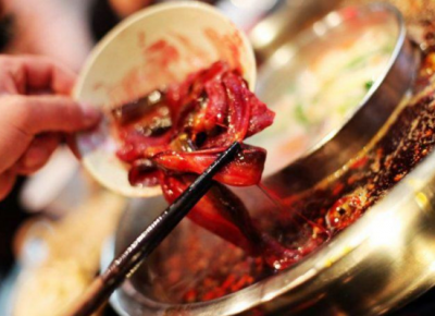 重慶火鍋底料加工廠(chǎng)   火鍋其實(shí)是有分類(lèi)的