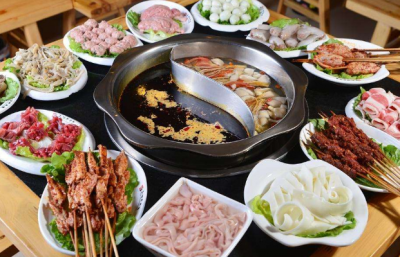 重慶火鍋底料加工廠(chǎng)家生產(chǎn)力強味道種類(lèi)豐富