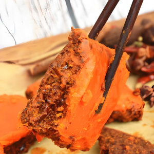 火鍋清油與牛油，風(fēng)味與營(yíng)養究竟有何不同？