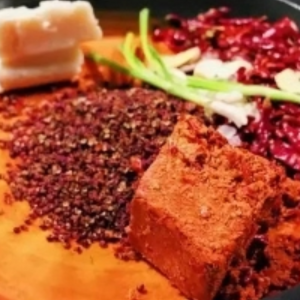 如何挑選出最可靠的牛油底料生產(chǎn)廠(chǎng)家？