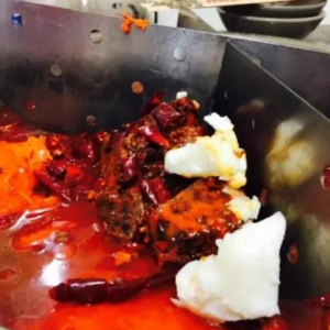 牛油紅油火鍋底料，如何巧妙去油膩，盡享清爽美味？